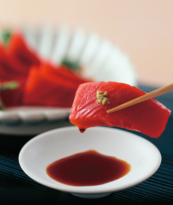 魚の旨み引き出すさしみ醤油 200ml | 宮島醤油オンラインストア